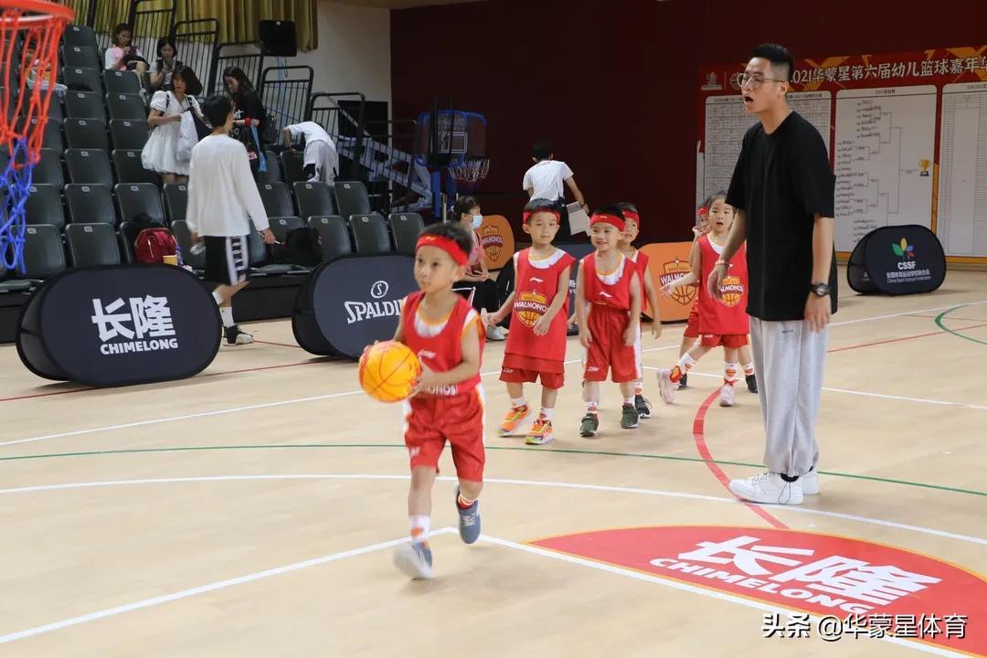 最新六一幼儿中班舞蹈，孩子们的欢乐嘉年华