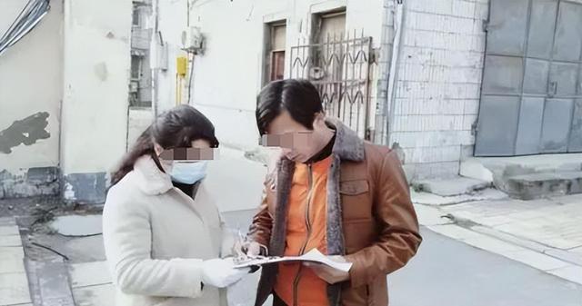 房管局长何丽娜最新发现，小巷深处的独特风味揭秘